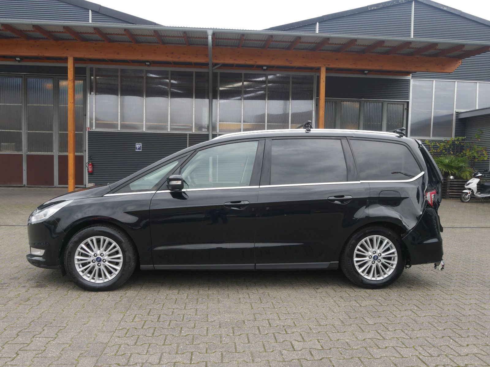 Vehicle